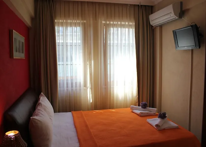 Hanimeli * בוזקאדה