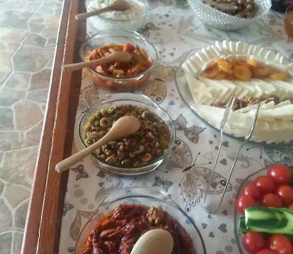 Hanimeli * בוזקאדה